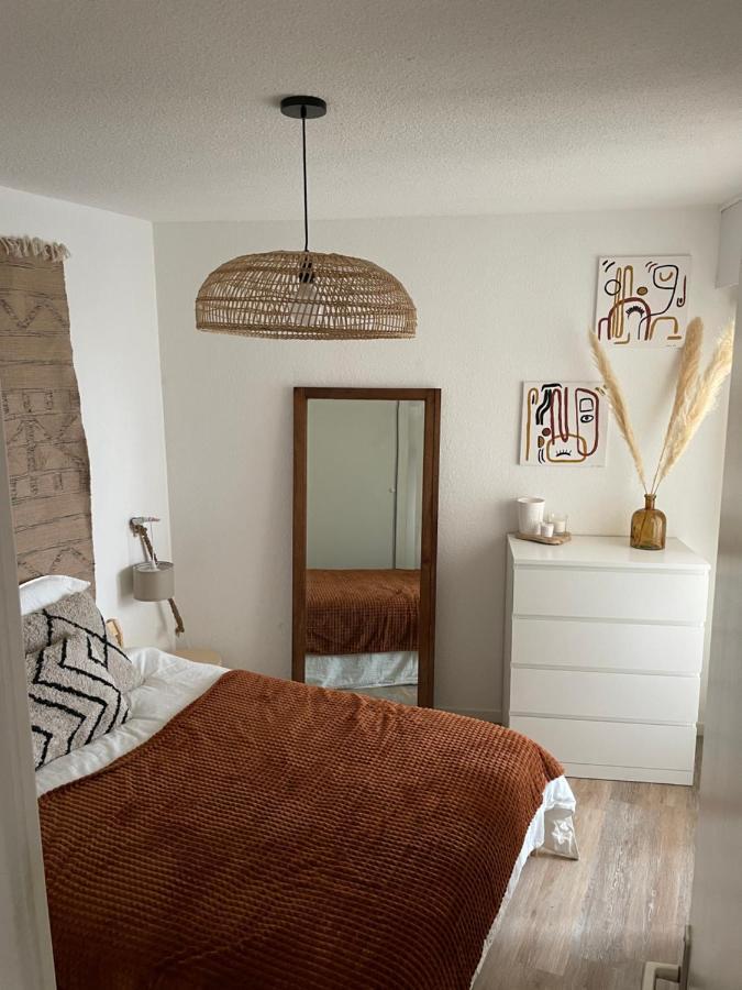 Appartement A 1 Pas De La Plage, Ambiance Boheme Naturel Prefailles Luaran gambar